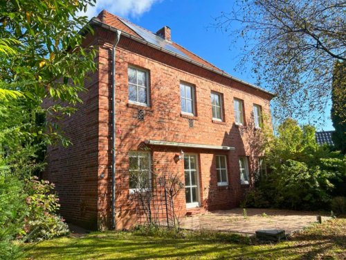 Uelsen Haus Stadtvilla in zentraler Lage von Uelsen Haus kaufen