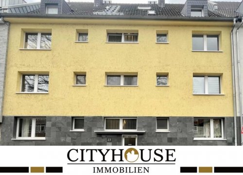 Köln Wohnungen im Erdgeschoss CITYHOUSE: Sanierte 2-Zimmer-Wohnung mit Balkon und Garten in begehrter Lage der Kölner Innenstadt Wohnung kaufen