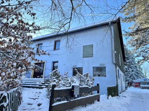 Roetgen Immobilien Haus auf riesigem Grundstück mit Entwicklungspotential und Stall in Roetgen Haus kaufen