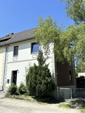 Roetgen Häuser Modernisierte DHH aus den 30er Jahren in Roetgen Haus kaufen