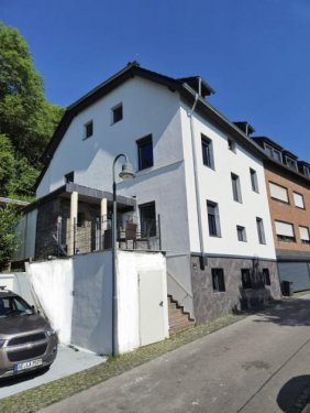 Stolberg Immobilienportal Charmantes Reihenendhaus mit viel Platz in ruhiger und zentraler Wohnlage Haus kaufen