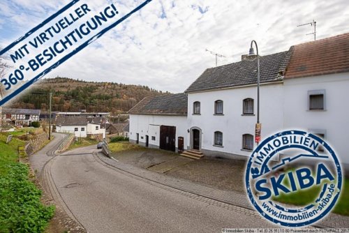 Antweiler Immobilien Stark sanierungsbedürftiges Bauernhaus mit viel Platz in Scheune und Stall in Antweiler/Ahr Haus kaufen