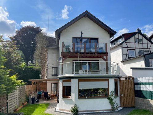 Hellenthal Teure Häuser Dreifamilienhaus wartet auf neuen Eigentümer Haus kaufen