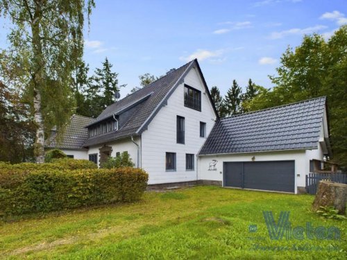 Hellenthal Saniertes Wohnhaus mit gemütlichem modernem Charme und viel Platz wartet auf Sie! Haus kaufen