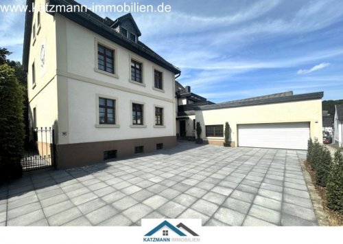 Nettersheim Immobilienportal 2 Häuser: Repräsentatives Wohnhaus, Ferienwohnung, Arztpraxis u. Doppelgarage (ca. 571 m² WFL/NFL) zu verkaufen Haus kaufen