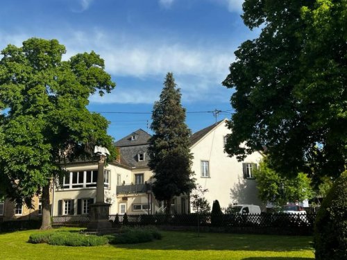 Bad Sobernheim 6-Zimmer Wohnung TOP Gelegenheit! Traumhaft schöne Wohnung im historischen Stadthaus in Bad Sobernheim zu verkaufen Wohnung kaufen