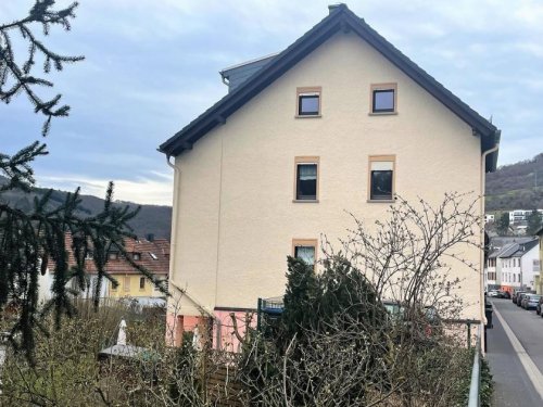 Bärweiler Hausangebote Zentral und doch ruhiges Einfamilien-Wohnhaus mit Parkplatz und Garten in Kirn / Hunsrück, nur 600 Meter bis ins Zentrum Haus