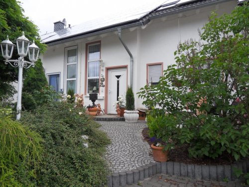 Zell (Mosel) Immobilien Einfamilienhaus in Zell an der Mosel Haus kaufen