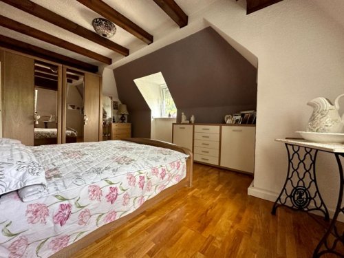 Altena Inserate von Wohnungen Traumhafte Dachgeschoss-Maisonettewohnung mit Blick auf die Burg Altena! Wohnung kaufen