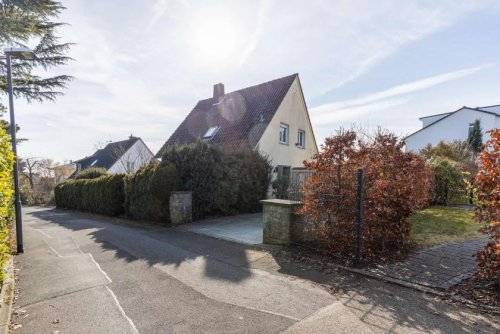 Oberursel (Taunus) Hausangebote Für Renovierung oder Neubau - Bevorzugte Lage in Oberursel Haus kaufen