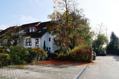 Pfungstadt Immobilienportal **RESERVIERT** Schicke Maisonettewohnung mit Sonnenbalkon und herrlichem Blick Wohnung kaufen