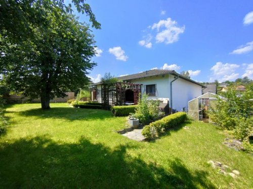 Hohenstein (Rheingau-Taunus-Kreis) Inserate von Häusern Burg Hohenstein
Charmantes, freist. EFH mit viel Potential, Garage und idyllischem Sonnengarten Haus kaufen