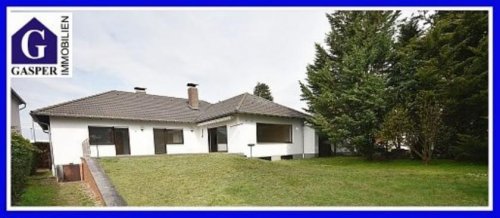 Raunheim Haus Großzügiger Bungalow mit Potenzial auf wunderschönem Grundstück Haus kaufen