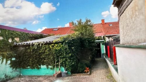 Göllheim Häuser Göllheim - einfaches Reihenmittelhaus zu verkaufen Haus kaufen