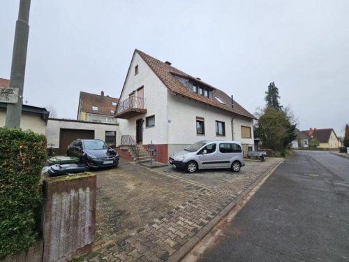 Imsbach Immobilien Inserate ObjNr:19628 - Teilsaniertes, freistehendes Zweifamilienhaus mit Garten und 2 Garagen Haus kaufen