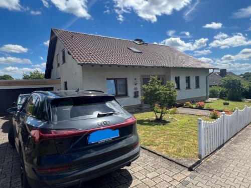 Obermoschel Häuser TOP-GELEGENHEIT! Einfamilienhaus mit schönem Weitblick in ruhiger Lage von Obermoschel zu verkaufen Haus kaufen