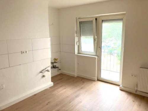 Mannheim Suche Immobilie ObjNr:18739 - Schöne und neu renovierte 2-Zimmer-ETW in zentraler, dennoch ruhiger Lage von Mannheim Wohnung kaufen