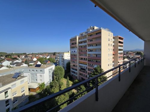 Lampertheim 3-Zimmer Wohnung Sehr schöne sonnige und ruhig gelegene 3 Zimmer-Wohnung mit Balkon in Lampertheim zu verkaufen. Wohnung kaufen