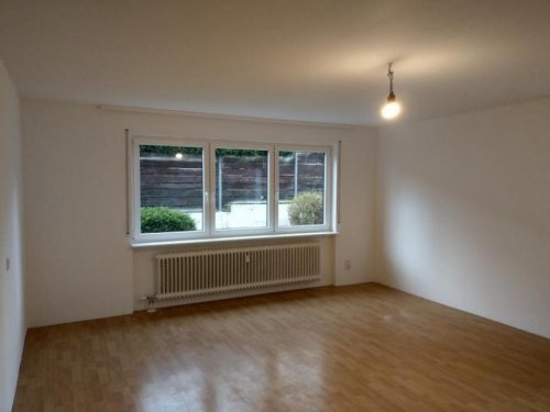 Leonberg Wohnungen im Erdgeschoss 3,5 Zimmer XXL Erdgeschoss Wohnung mit Terrasse und Garage Wohnung kaufen