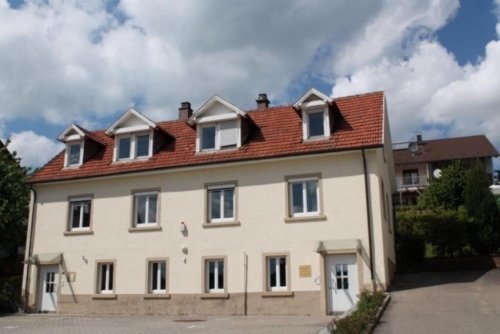 Niefern-Öschelbronn 2-Familienhaus *DH in Niefern-Öschelbronn in gehobener Lage, m. großem Garten, auch gut als Kapitalanlage, auf VHB* Haus kaufen