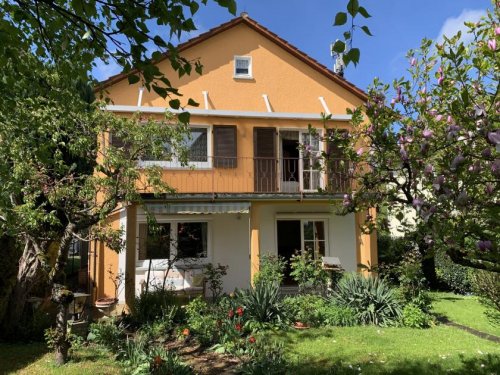 Niefern-Öschelbronn Immobilien Gepflegtes Haus mit Garten - ruhige Lage in Niefern Haus kaufen
