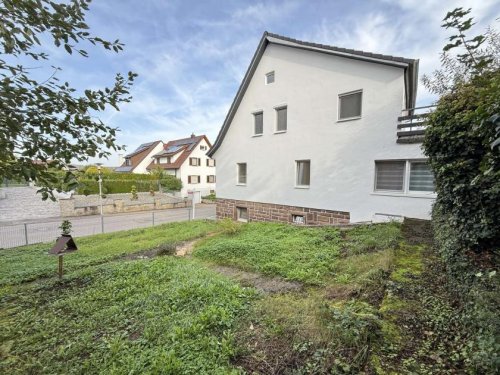 Ötisheim Inserate von Häusern Modernisiertes Haus mit großem Grundstück und Kinderparadies Haus kaufen