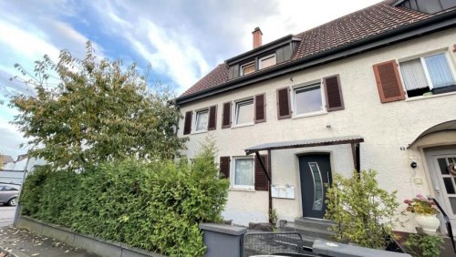 Villingen-Schwenningen Haus Charmante Doppelhaushälfte (bestehend aus 3 Wohnungen) in ruhiger, zentraler Lage Haus kaufen