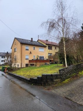 Blumberg Haus 2-Familienhaus in Blumberg mit Potential zum 3-Familienhaus Haus kaufen