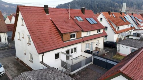 Mühlheim an der Donau Immobilien PROVISIONSFREI- Entkerntes Einfamilienhaus mit separater Werkstatt - Ihr persönliches Projekt mit Potenzial Haus kaufen