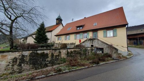 Malsburg-Marzell Immobilien Liebevoll saniertes Wohnhaus - ehemals Pfarrhaus Haus kaufen