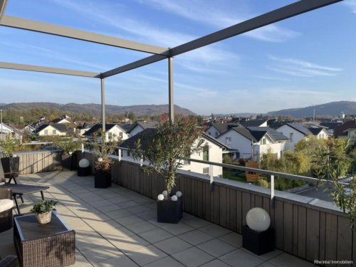 Küssaberg Immobilien Sonnige Attika Wohnung mit Blick auf den Rhein Wohnung kaufen