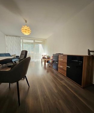 München Immobilienportal *** FÜR SELBSTNUTZER *** Helle & freundliche Balkonwohnung im Marx Zentrum München Wohnung kaufen