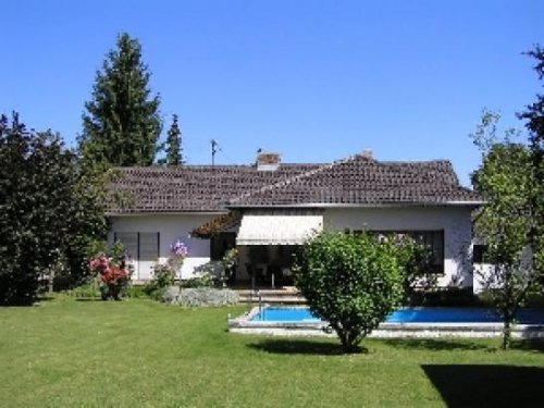 Sauerlach Immobilien Inserate Gepflegter Walmdach-Bungalow mit Pool und Werkstatthaus Haus kaufen