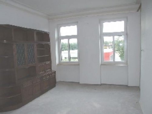 Nürnberg Immobilien N-Kleinweidenmühle: 8-Zi-Whg.(2. OG oh. Lift) Denkmal, unrenov.,Parkett, Balkon Wohnung kaufen