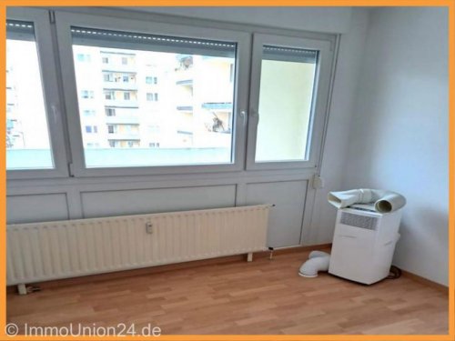 Stein (Landkreis Fürth) 1 7 9. 0 0 0,- für 2 Zimmer 5 3 qm Wohnung mit wettergeschützten BALKON in TOP Lage Wohnung kaufen