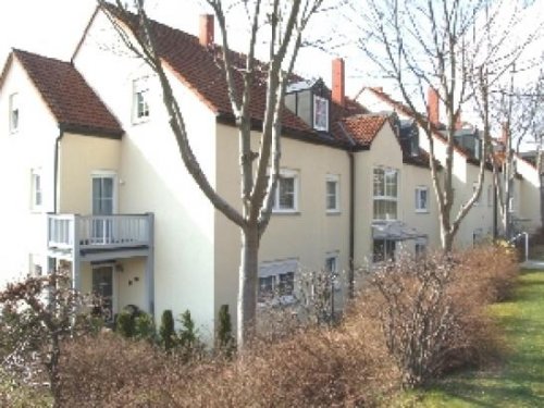 Pegnitz Wohnungen im Erdgeschoss Pegnitz: 4-Zi-Mais.-Whg. (1. OG),EBK, Badewanne/Dusche,Loggia, Balkon, Garage, Stellplatz Wohnung kaufen