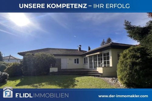 Pocking Immobilien Inserate Bungalow mit großem Garten und 3 Garagen Haus kaufen