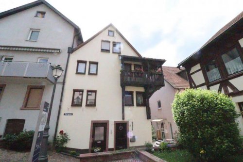 Freudenberg (Main-Tauber-Kreis) Inserate von Häusern WRS Immobilien - Freudenberg - direkt im Zentrum + am Main - saniertes EFH mit Einzelgarage Haus kaufen