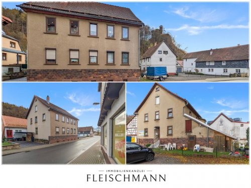 Steinbach-Hallenberg Immobilien Zweifamilienhaus in Steinbach-Hallenberg mit Ausbaupotenzial und zusätzlichem Einkommen! Haus kaufen