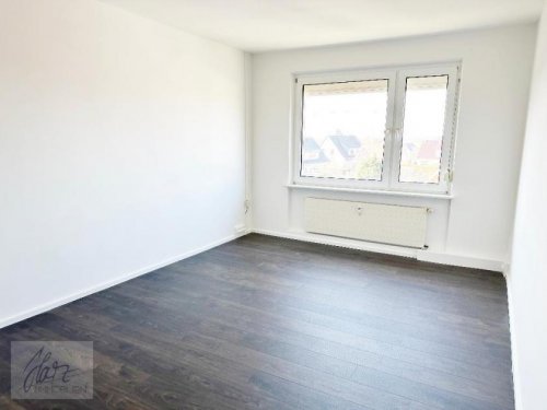 Zeithain Wohnung Altbau ***ERSTBEZUG NACH SANIERUNG*** 2-Raumwohnung mit Tageslichtbad und Wanne für eine Person zu vermieten Wohnung mieten