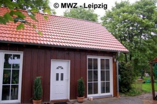 Leipzig Wohnen auf Zeit kl. Appartement im Ferienhaus mit Kamin und Terasse, 10 min zum Kulkwitzer See, verkehrsgünstig, preiswert Wohnung mieten