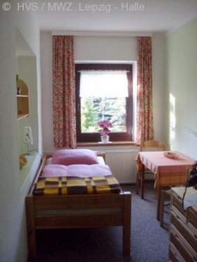 Leipzig 1-Zimmer Wohnung helles und möbliertes Zimmer mit Gartenmitbenutzung Wohnung mieten