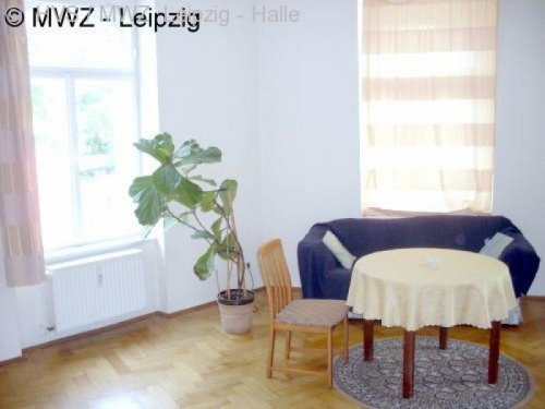 Leipzig Gäste-Wohnung in saniertem Altbau, verkehrsgünstige Lage, Bad mit Wanne, vollmöbliert Wohnung mieten