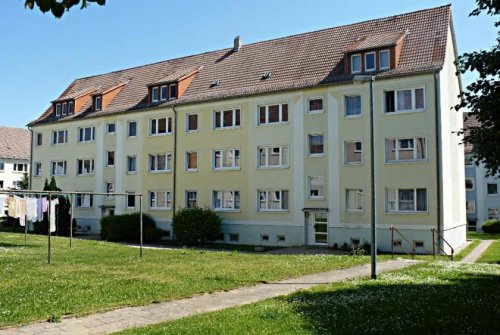 Groitzsch Immobilien Ideales Wohnen im 1. Obergeschoss! Wohnung mieten