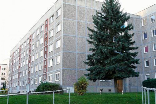 Altenburg Immobilien 3 Monate mietfrei! Wohnen in grüner Weitläufigkeit. Wohnung mieten