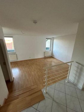 Altenburg Wohnung Altbau Großzügige 3-Zimmer mit Laminat, Balkon, EBK, SP und Wannenbad in guter Lage!!! Wohnung mieten