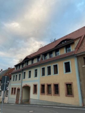 Leisnig Wohnung Altbau Gemütliche 4-Zimmer mit Laminat, 2xBad und Balkon in ruhiger Lage!!! Wohnung mieten