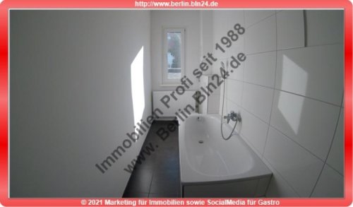 Halle (Saale) Immobilienportal Dachgeschoß+ 3er WG tauglich+ saniert - Mietwohnung Wohnung mieten