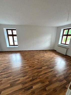 Aschersleben 1-Zimmer Wohnung Sehr schöne 2-R-Wohnung 60m2 in Aschersleben im 1.OG zu vermieten...! Wohnung mieten