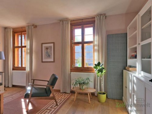Scheiditz Wohnungsanzeigen (EF1096_M) Jena: Scheiditz, geschmackvoll möblierte 2-Zimmer-Wohnung mit Balkon in historischem Bauernhaus Wohnung mieten